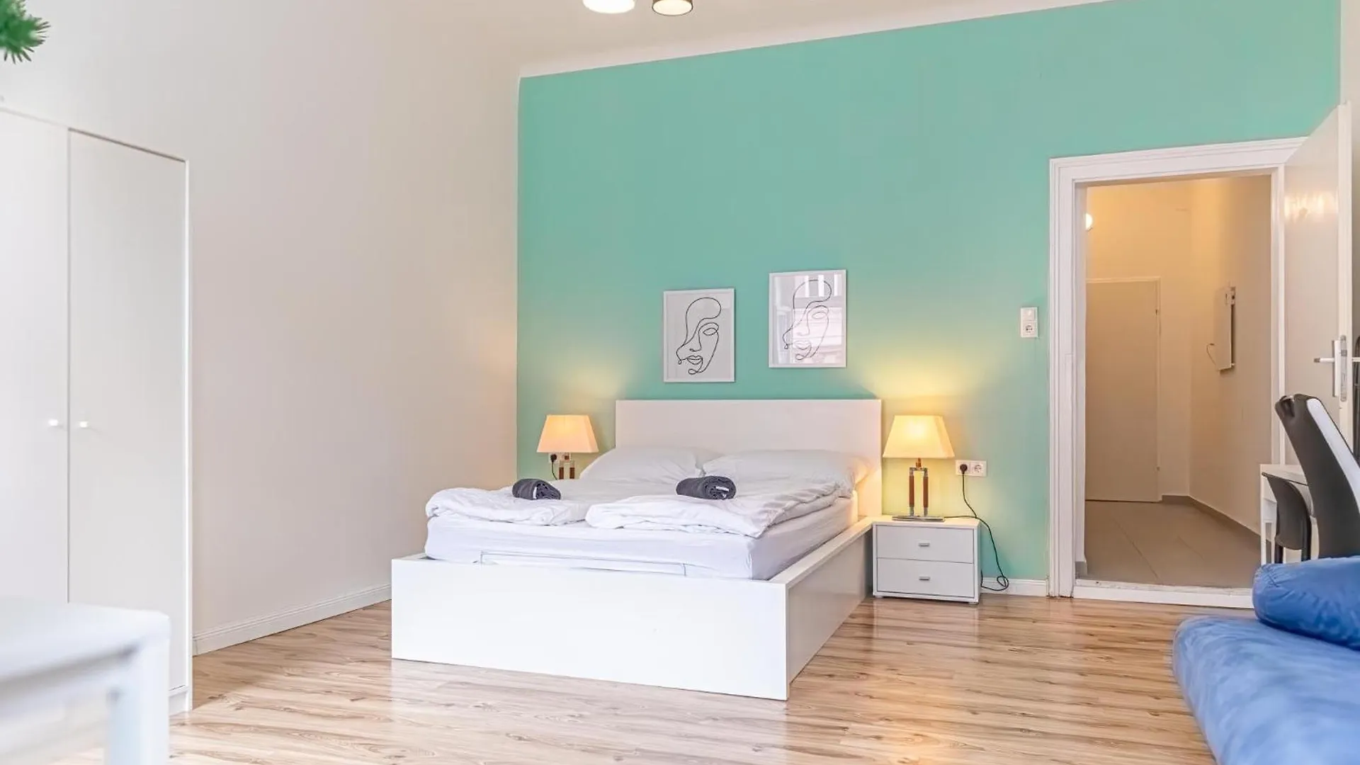 Charming 1Br Viennese Gem - Perfect Starting Point Apartment