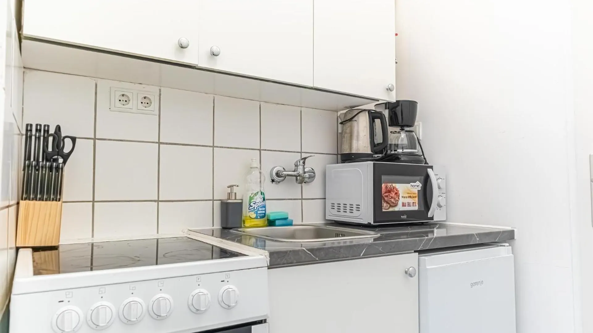 Charming 1Br Viennese Gem - Perfect Starting Point Διαμέρισμα
